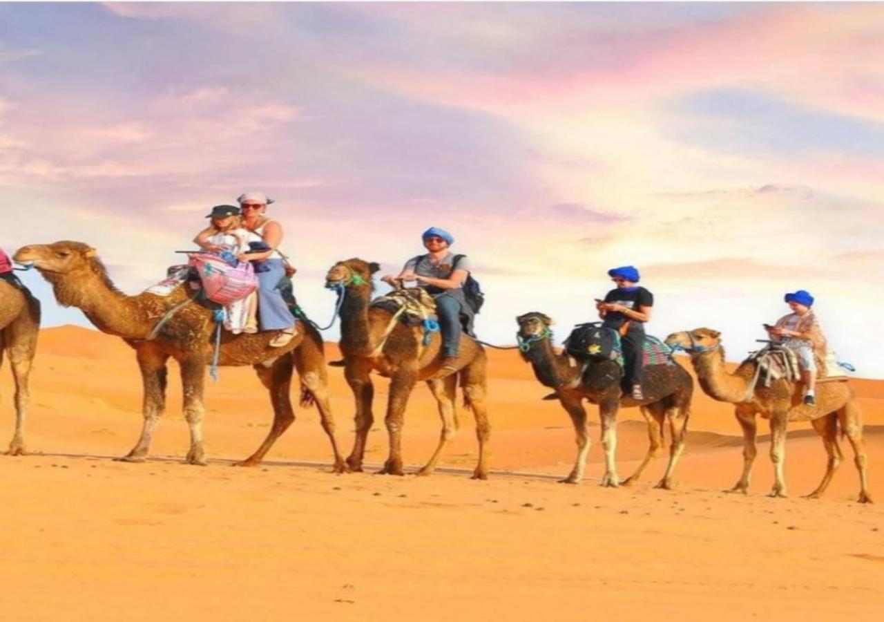 Desert Experience Glamping مرزوكة المظهر الخارجي الصورة
