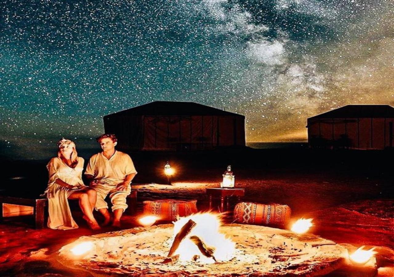 Desert Experience Glamping مرزوكة المظهر الخارجي الصورة
