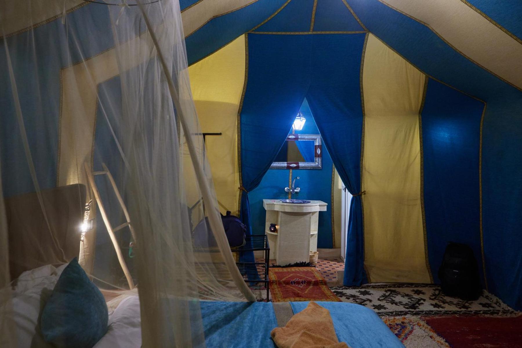 Desert Experience Glamping مرزوكة المظهر الخارجي الصورة