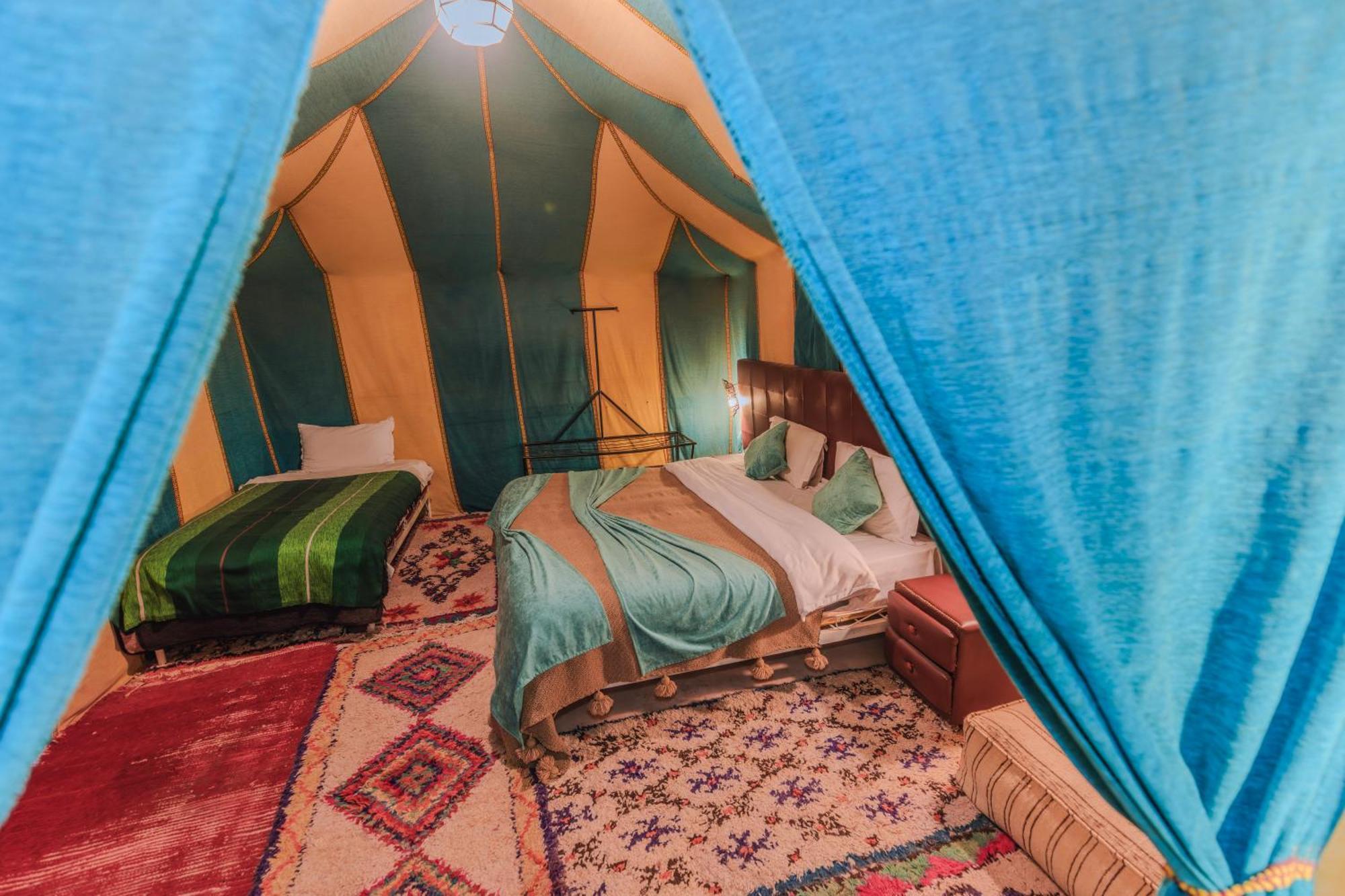 Desert Experience Glamping مرزوكة الغرفة الصورة