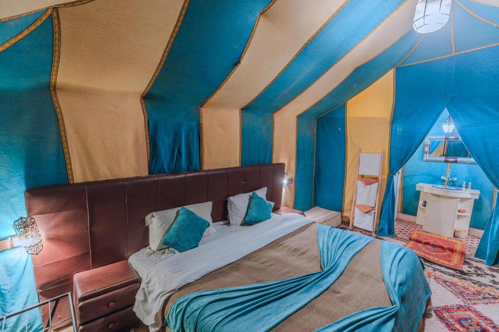 Desert Experience Glamping مرزوكة الغرفة الصورة